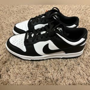 NWT Nike Dunk Low Retro